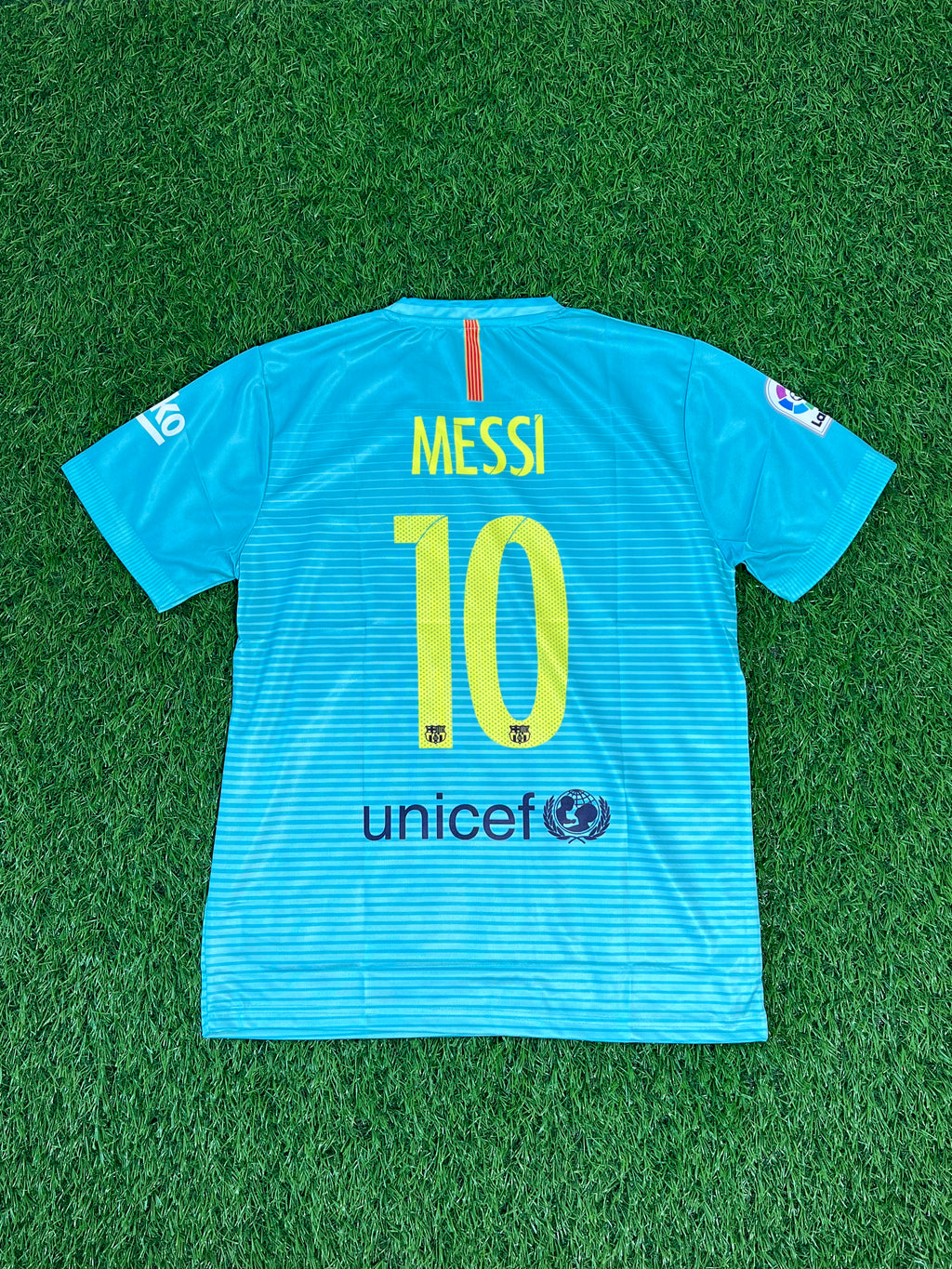 FC Barcelona 2016-17 Third Jersey